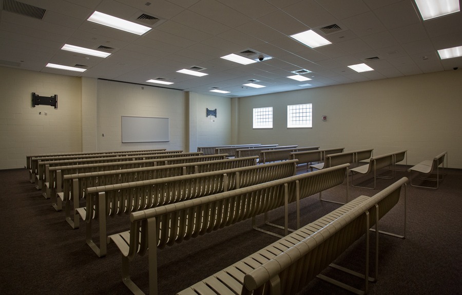 Web522 Yaphank Seating