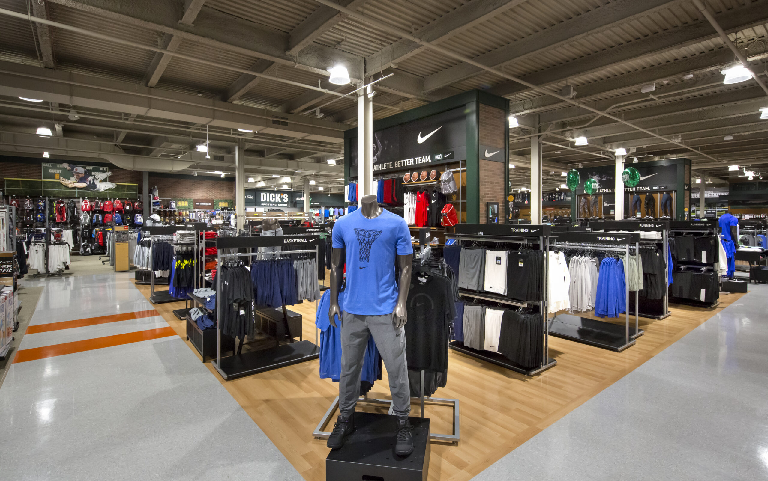 Dicks Sporting Goods Sunrise Mall Mannequin