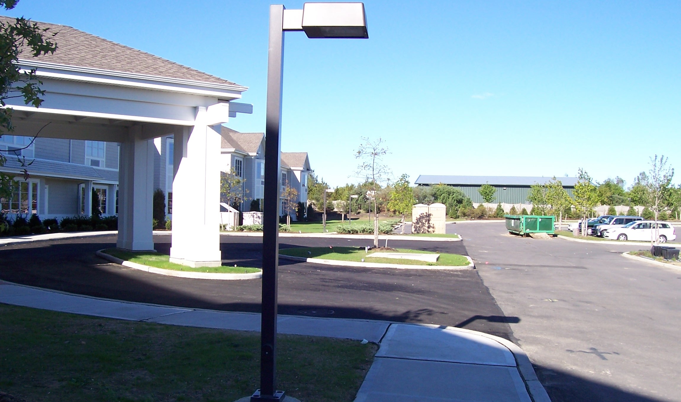 9 27 05 landscaping 001 Payton Lane Nursing Home Side Shot