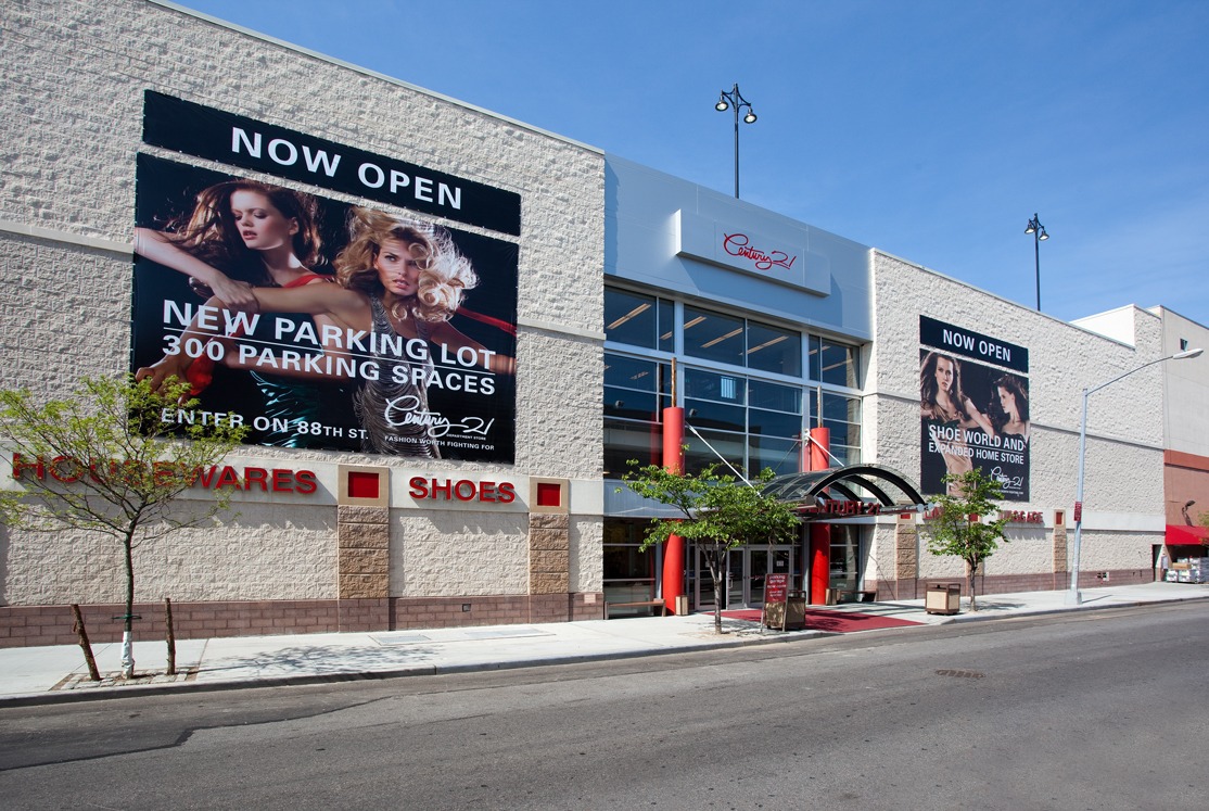 IMG_3 Century 21 Brooklyn Entrance