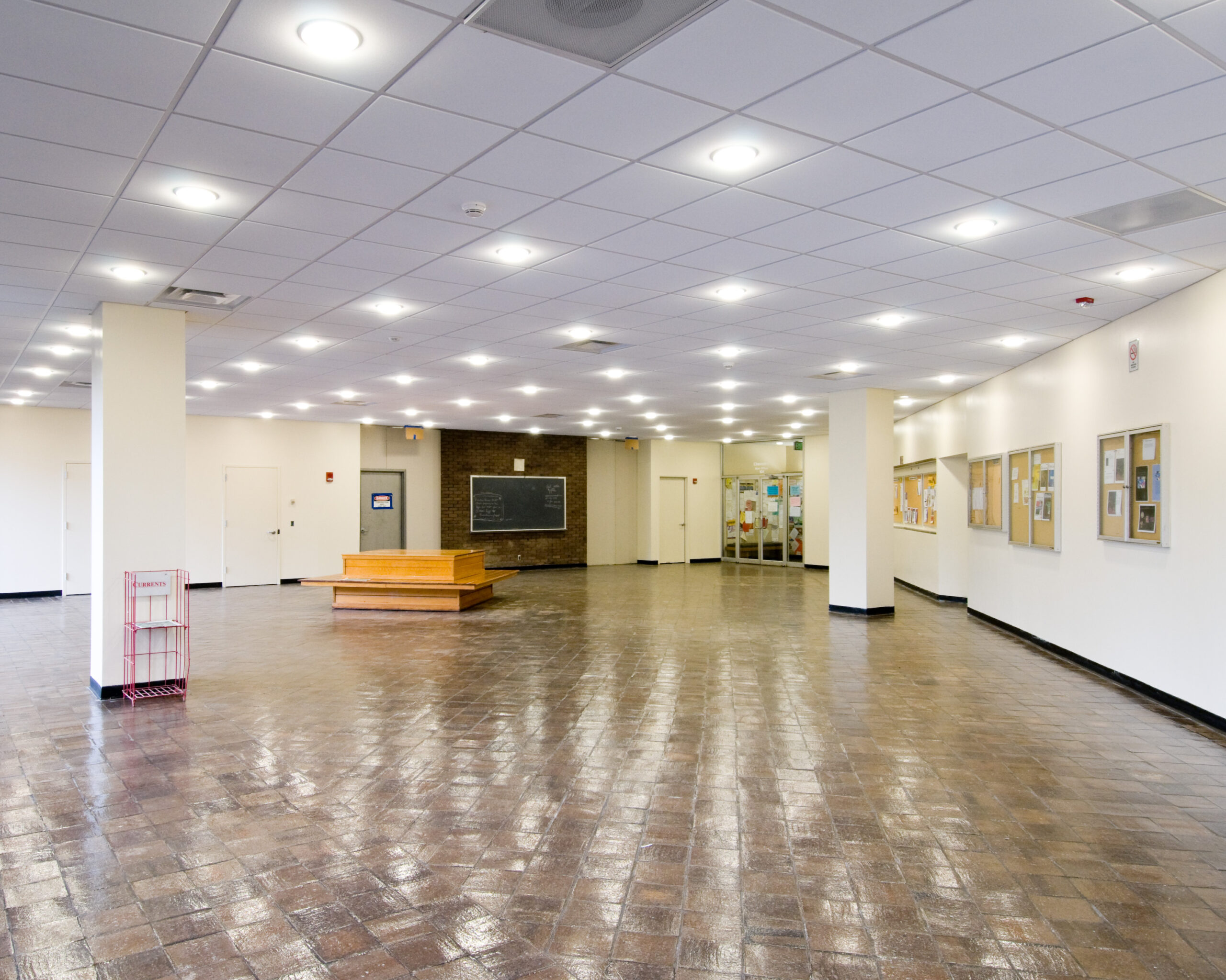 SUNY Stony Brook Chemistry Laboratory Renovation Lobby