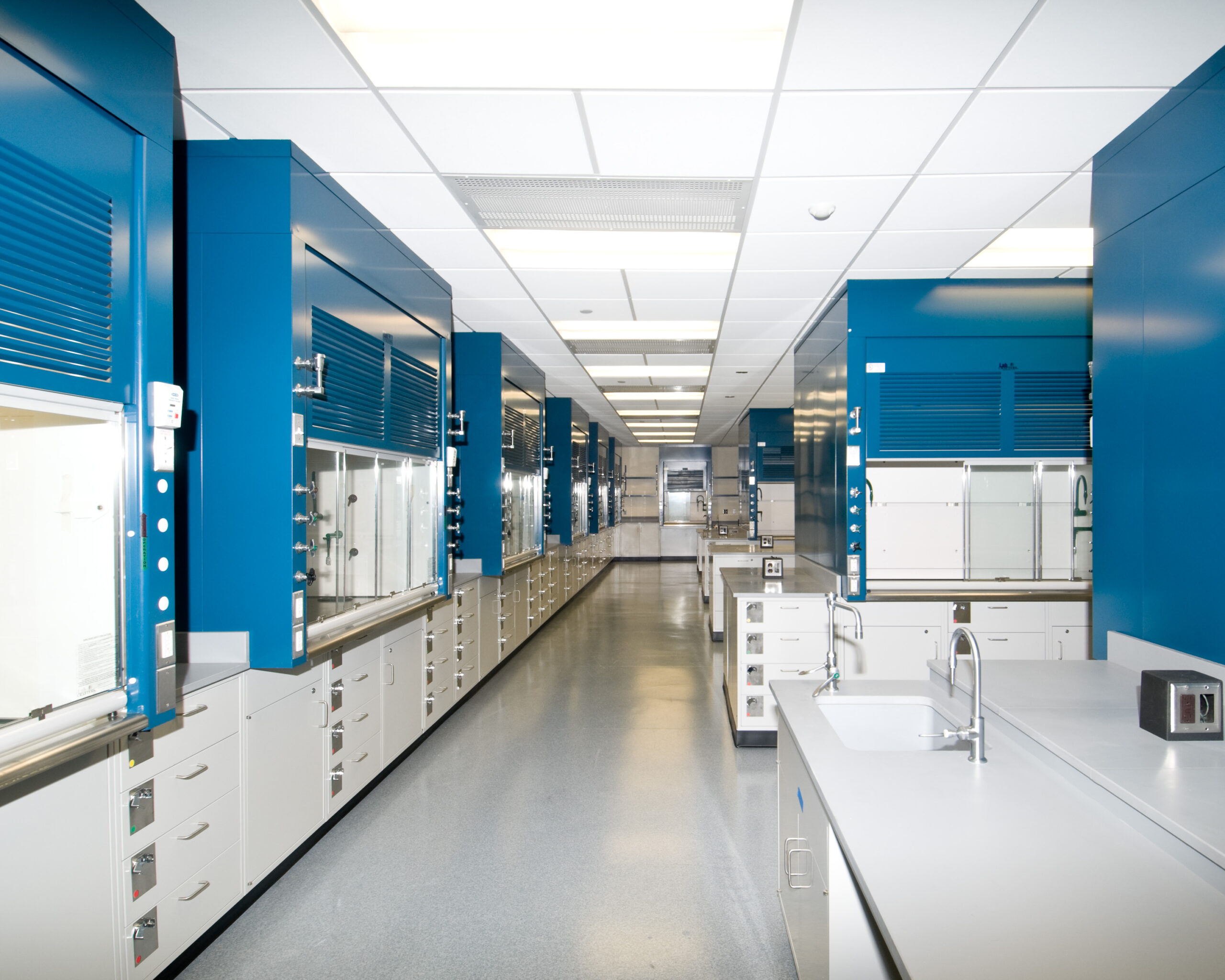 SUNY Stony Brook Chemistry Laboratory Renovation Interior