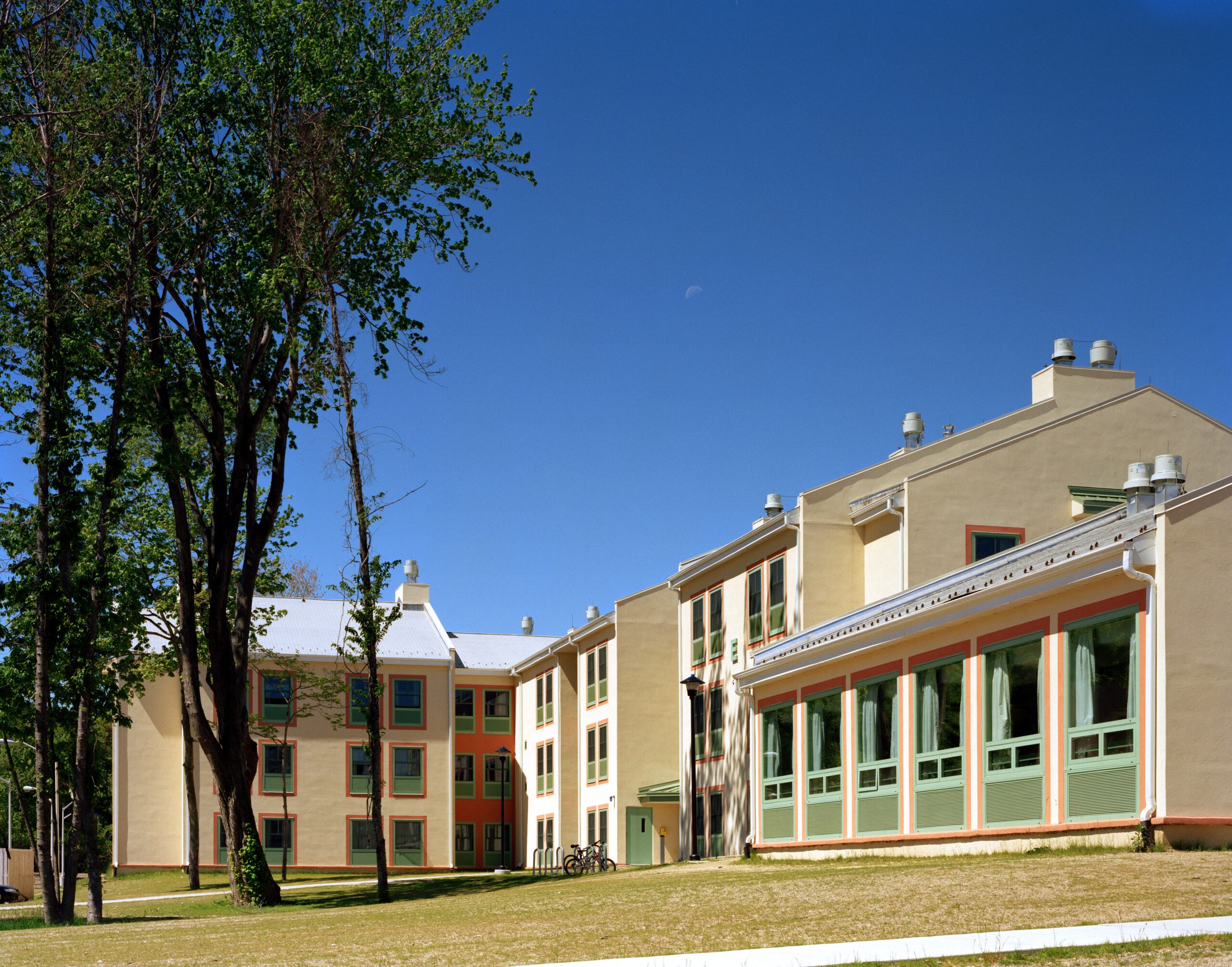 Stony Brook Apartment Housing 2004 Side View