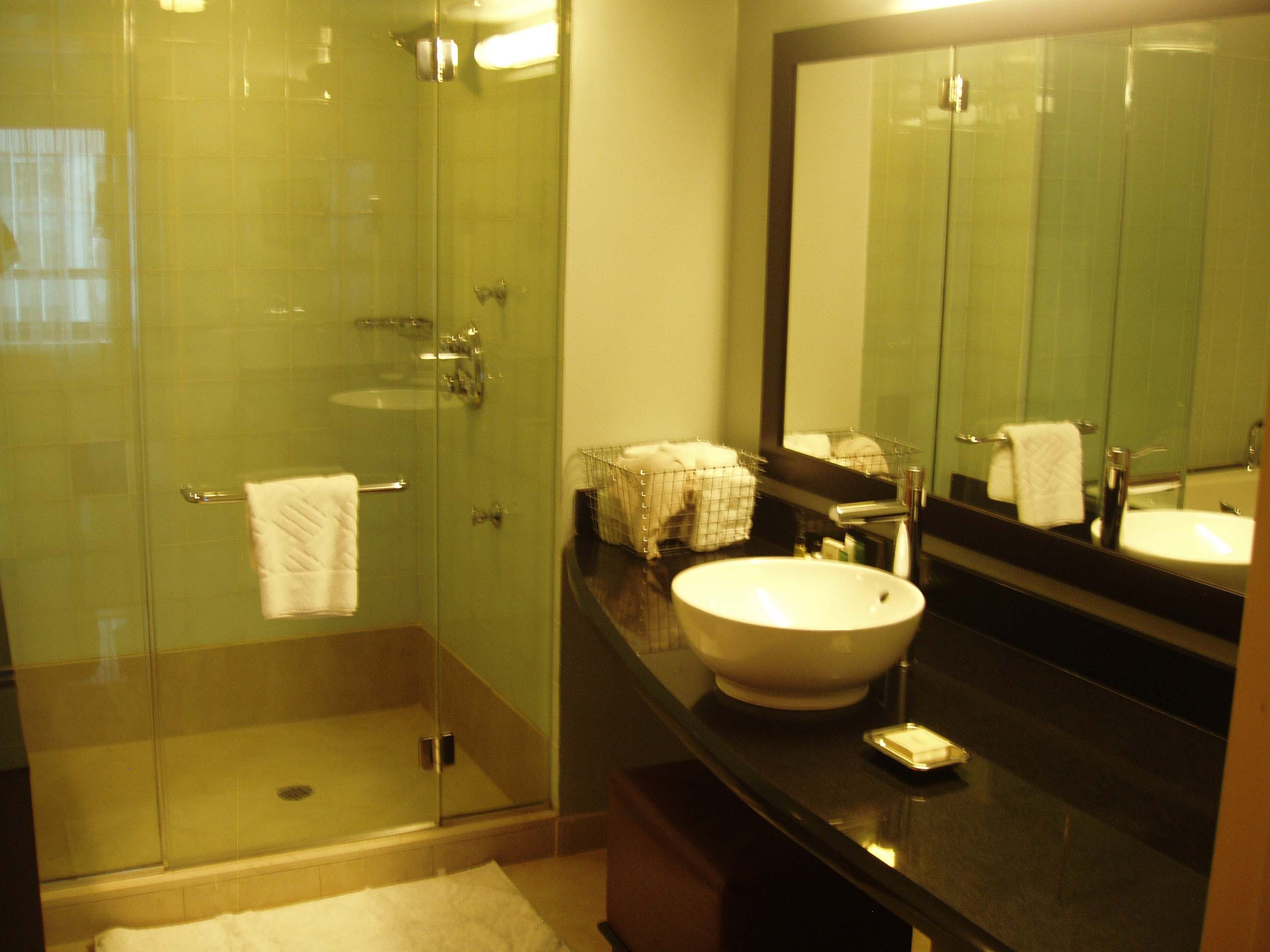 hilton4 Hilton Grands Vacations Club Bathroom