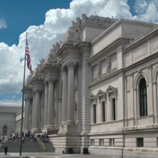 Metropolitan Museum Of Art Exterior