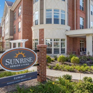 Sunrise Senior Living Summit NJ Entrance