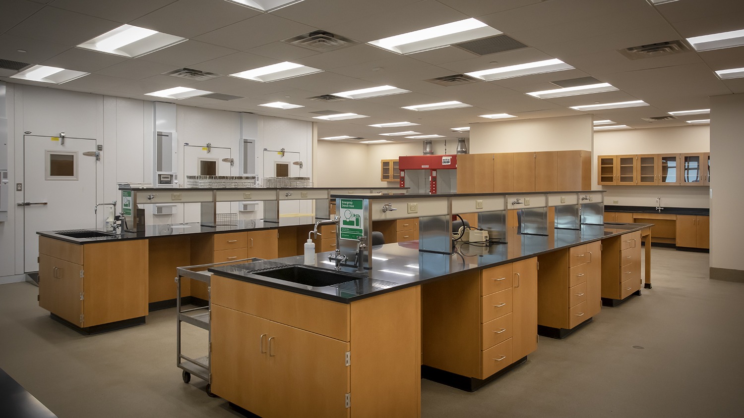 DEC_KP_06 NYS DEC Marine Resource Headquarters Interior