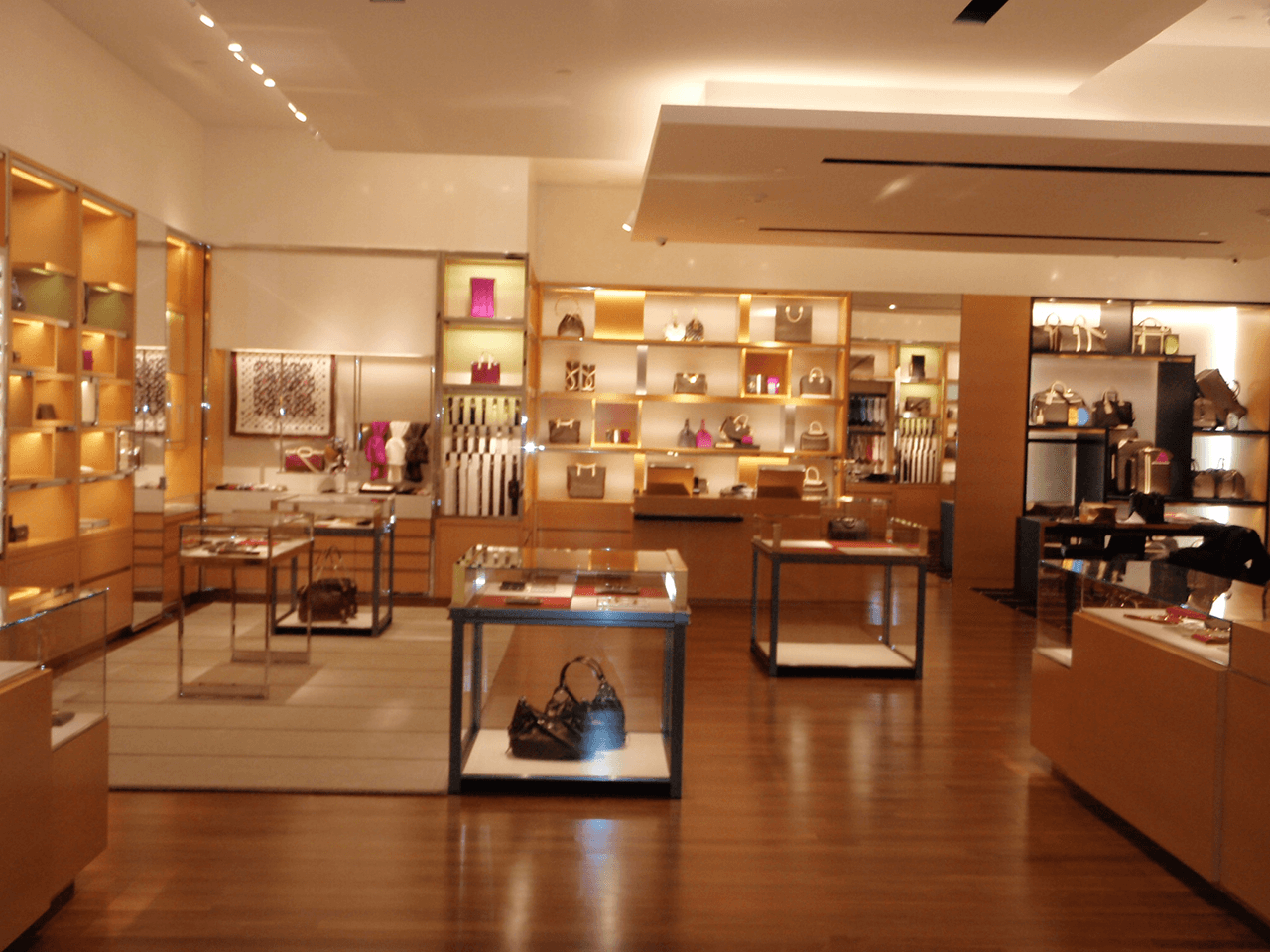 Saks Fifth Avenue Walt Whitman Mall Storefront