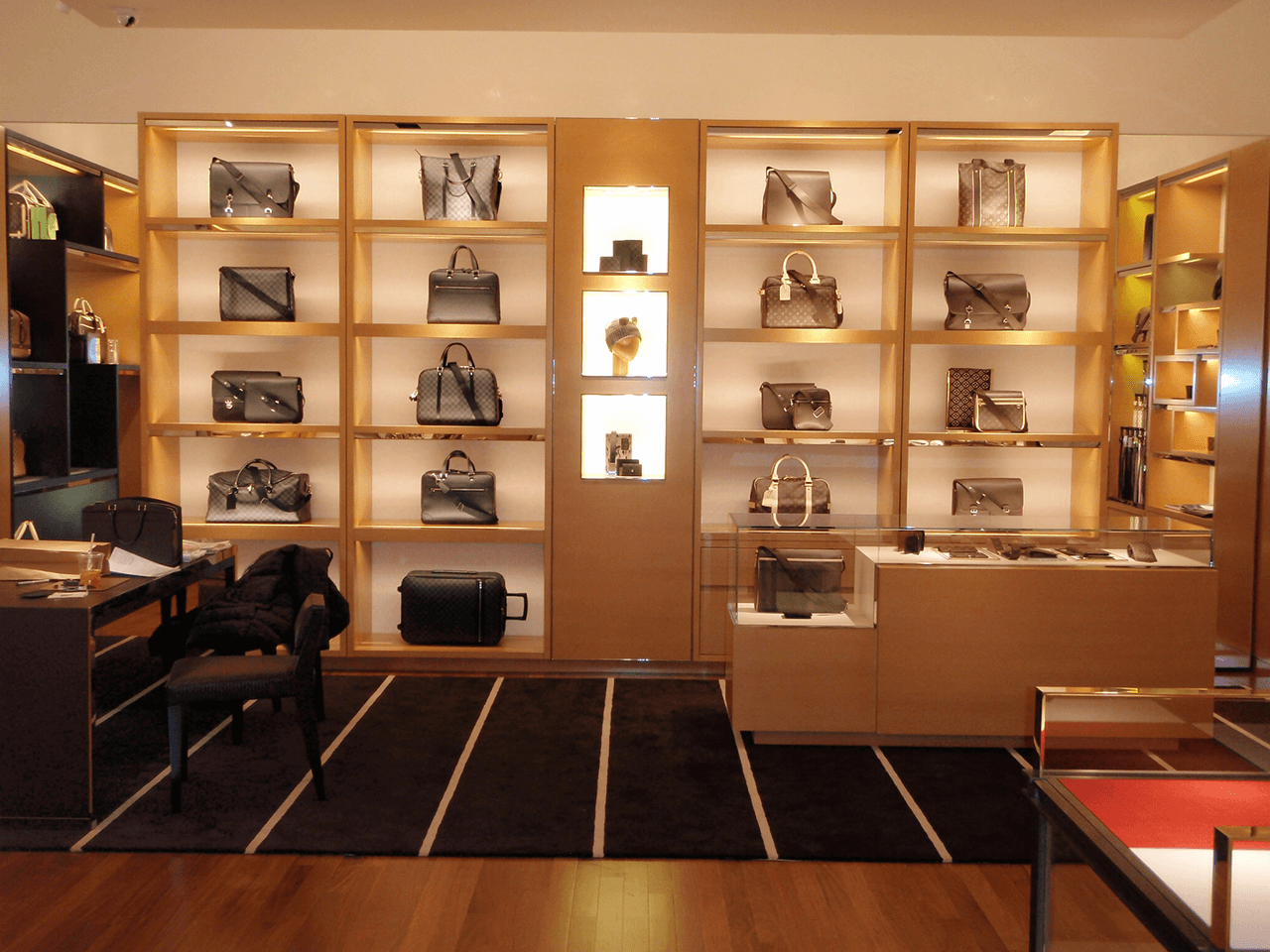 Saks Fifth Avenue Walt Whitman Mall Interior